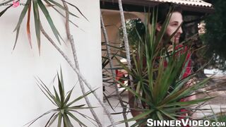 Big Boob Babe Reagan Foxxx Riding Hunk's Hard Dick - Naughty America