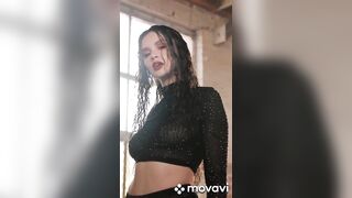 Sabrina Claudio showing off for her career ass clips