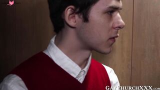 Dakota Lovelley's Ass-Fucking Penitence with Priest JohnathanWheeler