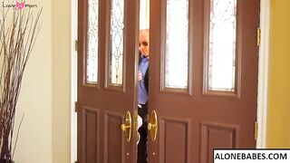 Hot & Bothered - AJ Applegeat Hides Her New Boyfriend From Dad While He's Out