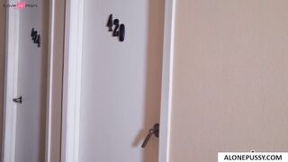 Hot MILF Chanel Preston Gets A Wild Room Service Experience