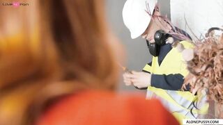Geek Chick Gets Fucked Hard By Nerdy Professor - PornPros