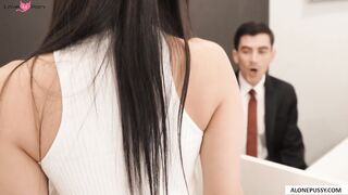 Hot MILF Rides Big Dick Until He Fills Her Up - POV Style