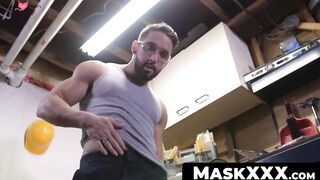 Handyperson Of The Year #2019 Fleshlight Drill Job With Hunk Handymen Zac & Zach