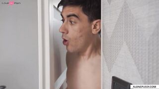 Bubble Bath Blowjob - Deepthroat & Facial For MILF Mommy POV