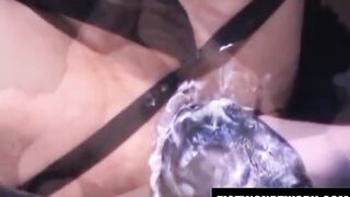 Muscle Hunk Billy Berlin Fucks Muscled Stud Lee Haywood - GayRoom