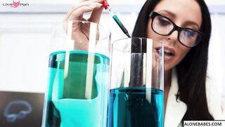 Stuck In The Lab - Anal Sex Experiment Gone Wrong With Hot Scientist