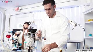 Stuck In The Lab - Anal Sex Experiment Gone Wrong With Hot Scientist