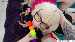 3some Gaming Geek Girls - Strapon Roleplay Threesome with Cosplayer