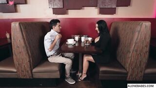 Blind Date Blowjob - Sexual Adventure with Hot Brunette Babe