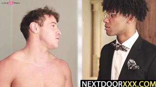 Next Door XXX Hunk Kyle Fletchers Ass Devours By Muscular Stud Tony Gennaro