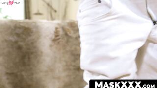 Tatted-Up Throbbin' Dick Solo Wanks For The Cameras At Maskxxx