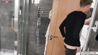 Real Estate Agent Swaps Property For A Hot Wife's Ass