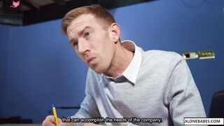 Sexy Babe Uses Her 'Magic Wand' On A Hunk In The Shower - POV Blowjob & Creampie