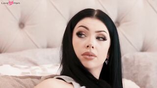 Friend-Zoned Wife Swinger! Cheating Housewives Share Hubby