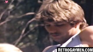 Vintagesweetheart - Retro Chic Babe Gets Fucked After Oral Service