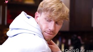 Petite-PornStar Jessie Stones Gets A Raw Fuck From Huge Dick Daddy