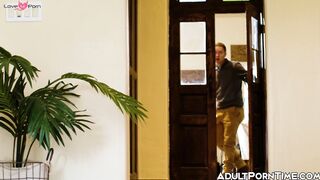 Big Boobs Babe Lauren Phllips Fucked Hard By Guard With Big Batons
