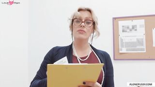 College Coed's Dorm Room Inspection - PornPros