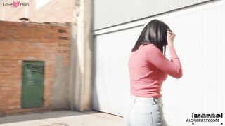 Valerie Needs To Move - Erotic Dance Moves Compilation
