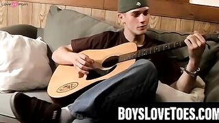 Big-Dick Stud's Wild Jerk Off Session