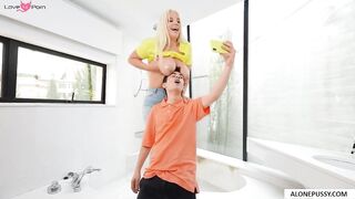 Big Boob Babe Gives Handjob With A Twist - POV