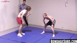 Hardcore Wrestling Action - Naked Brawl Between Hunks