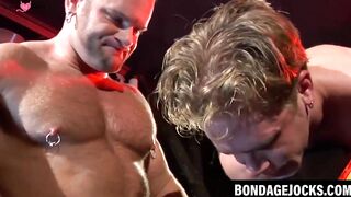 Sexy Siren - Muscular Stud Fucks Curvy Babe With Big Dick