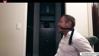 The ShakeDown Episode #3 - Sexy Siren Stacee Michelle Fucks Her Way To The Top
