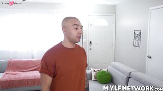 Bold & Brassy Mommy Girl - Big Boobs Milf Lauren Philips Fucked Hard By Older Guy