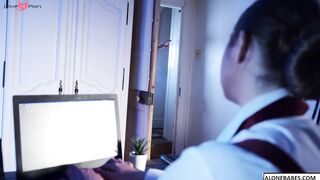 Private Eye Investigations - Sexy Spy Jane Doe Sleuths Out A Mystery