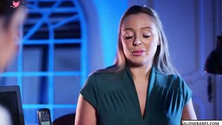 Private Eye Investigations - Sexy Spy Jane Doe Sleuths Out A Mystery