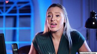 Private Eye Investigations - Sexy Spy Jane Doe Sleuths Out A Mystery