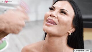 Physical Therapist's Secret - Deep Anal Threesome with Step-Sister