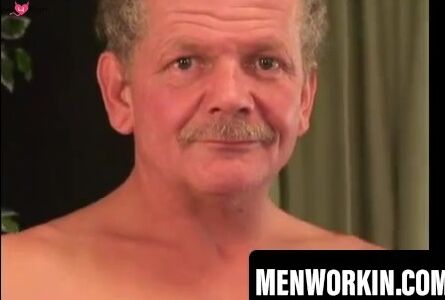 Muscle Plumper's Slow Motion Jerk-Off Session