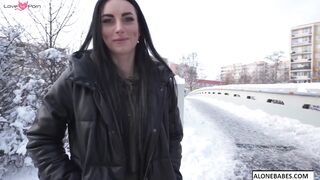 Snow Job - Blowjob Queen with Snowflakes on Her Body