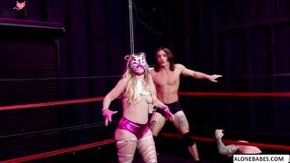 Fighting Frenzy #3 - Gangbanging Pussies with Top-Notch Female Warriors