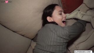Crutches-Free Hottest Babe Rides Reverse Cowgirl On A Sex Machine