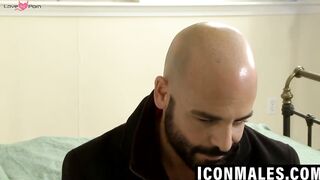 Muscular Hunk's Anal Pounding - Big Dick Thrashing Bareback Action with Hot Guys! (BrendonKnox)