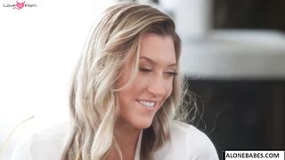 Blondie's BBC Feast - Pornstar Plays Hungry Game