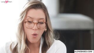 Blondie's BBC Feast - Pornstar Plays Hungry Game
