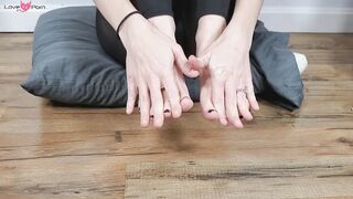 Foot Worship: Erotic Oil Massage of Sexy Legs & Toes by [Actor's Name]