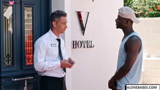Hotel Vixens #11 - Sonia's Sizzling Sexcapade - Erotic Encounters