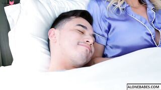 awake Over - Hot Blonde Babe Sleeps In Your Bed And Wakes Up To A Morning Fuck