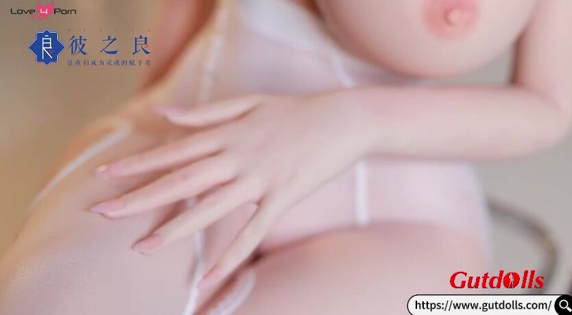 Hot German MILF Learns to Love Her Own Body & Pleasure