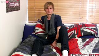 Blonde Emo Teen Jerks Off And Dumps Load Of Hot Sperm