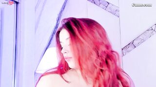 Bubble Butt Redhead Teen Uses Giant Vibrator to Masturbate in Bathroom