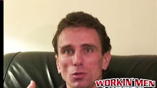 Amateur Guy Wanks Off While Watching Porn - Masturbating With A Twist