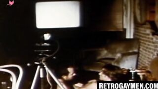 Vintages Hunks Share Intense Anal Sex Experience