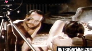 Vintages Hunks Share Intense Anal Sex Experience